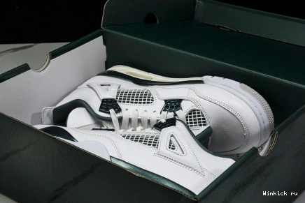 “Oxidized Air 4 Green” Jordan 0727